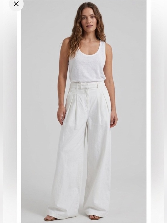 The Frankie Shop Pants - The Frankie Shop Nolan  Pleated Denim Trousers- White